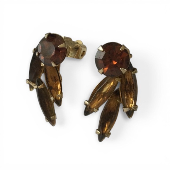 Vintage 1950s WEISS Smoky Topaz Rhinestone Clip‑On Earrings - Picture 5 of 13